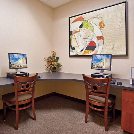 Holiday Inn Purdue - Fort Wayne By Ihg Exterior photo