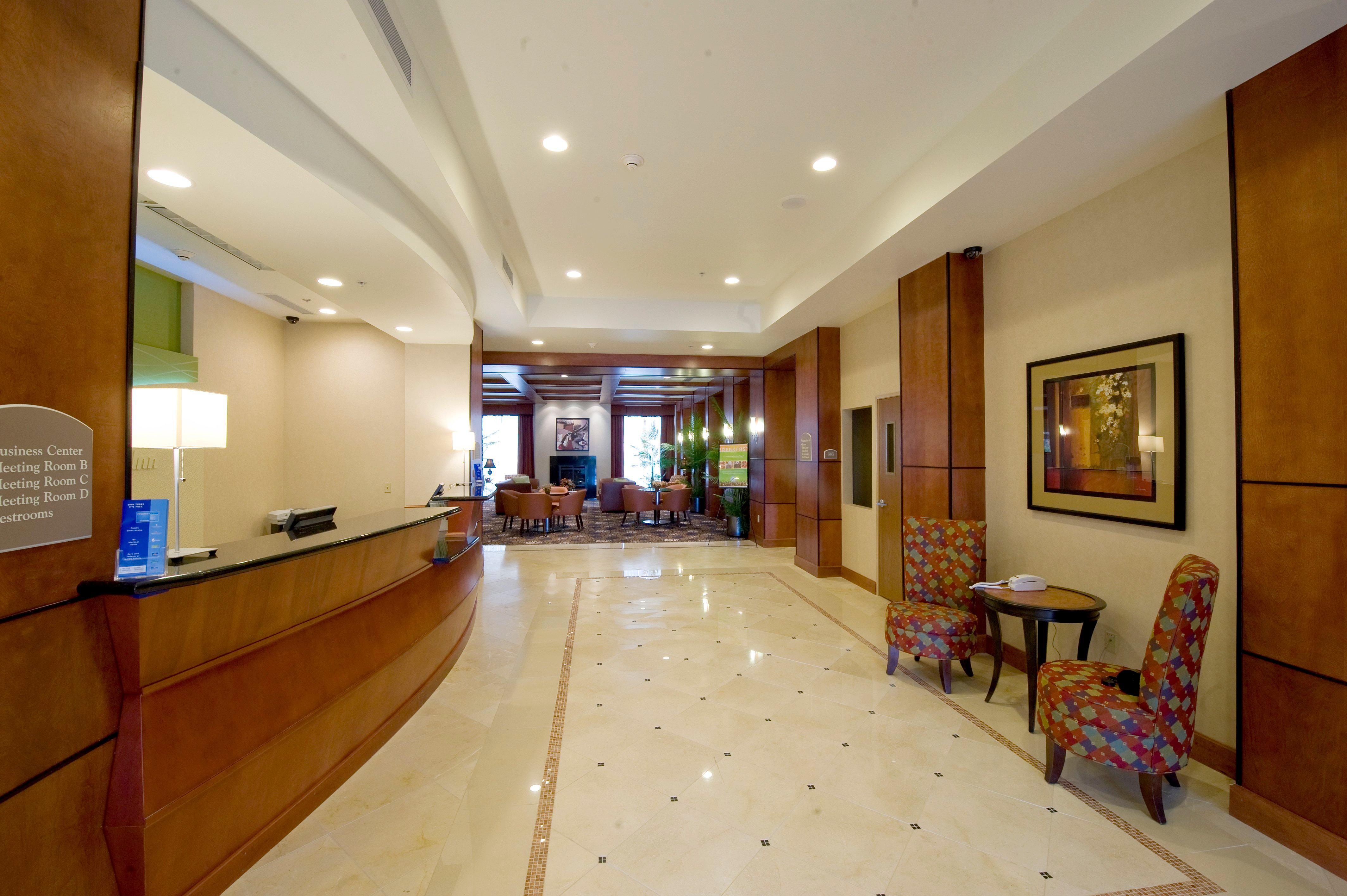 Holiday Inn Purdue - Fort Wayne By Ihg Exterior photo