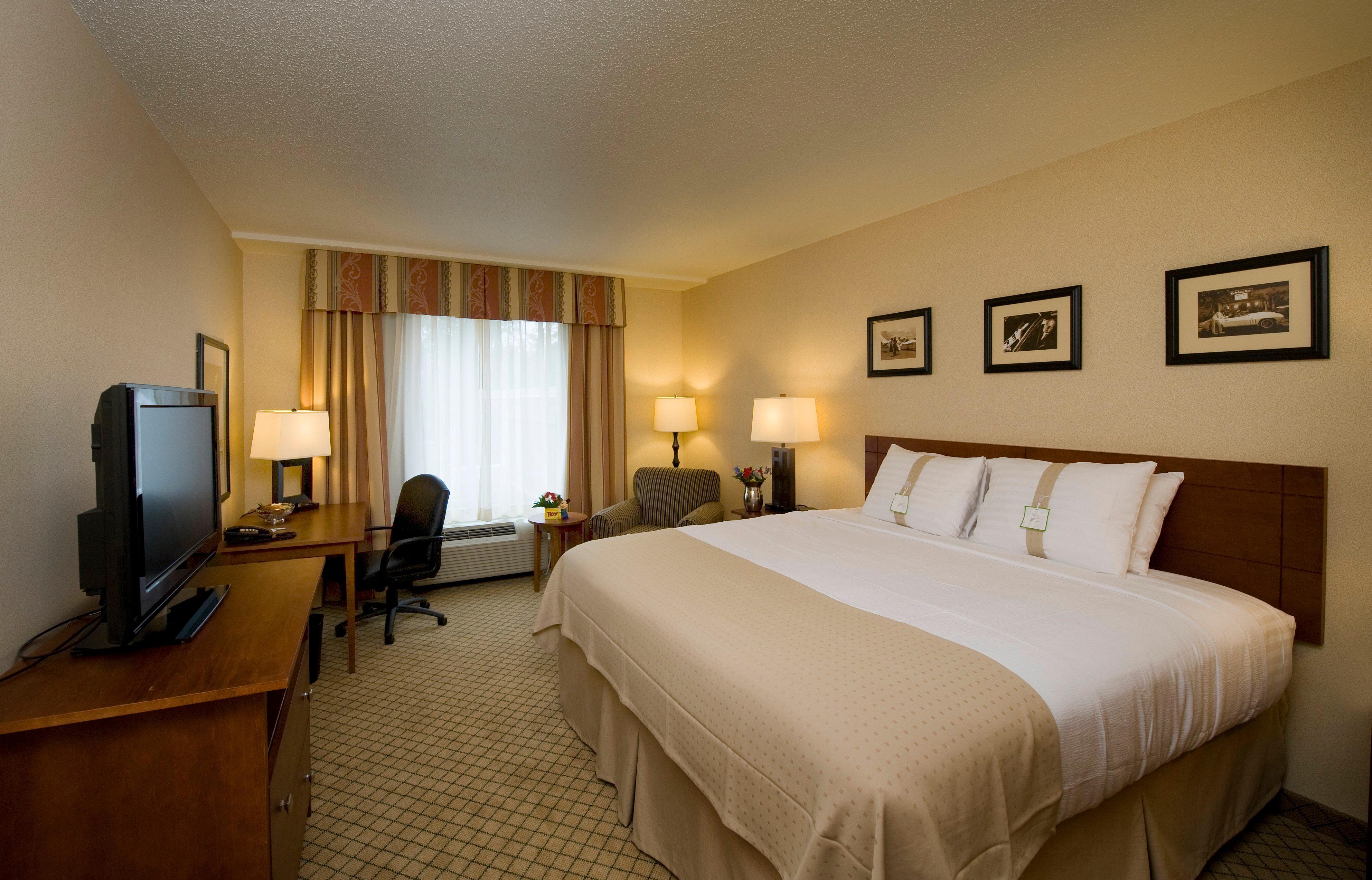Holiday Inn Purdue - Fort Wayne By Ihg Exterior photo