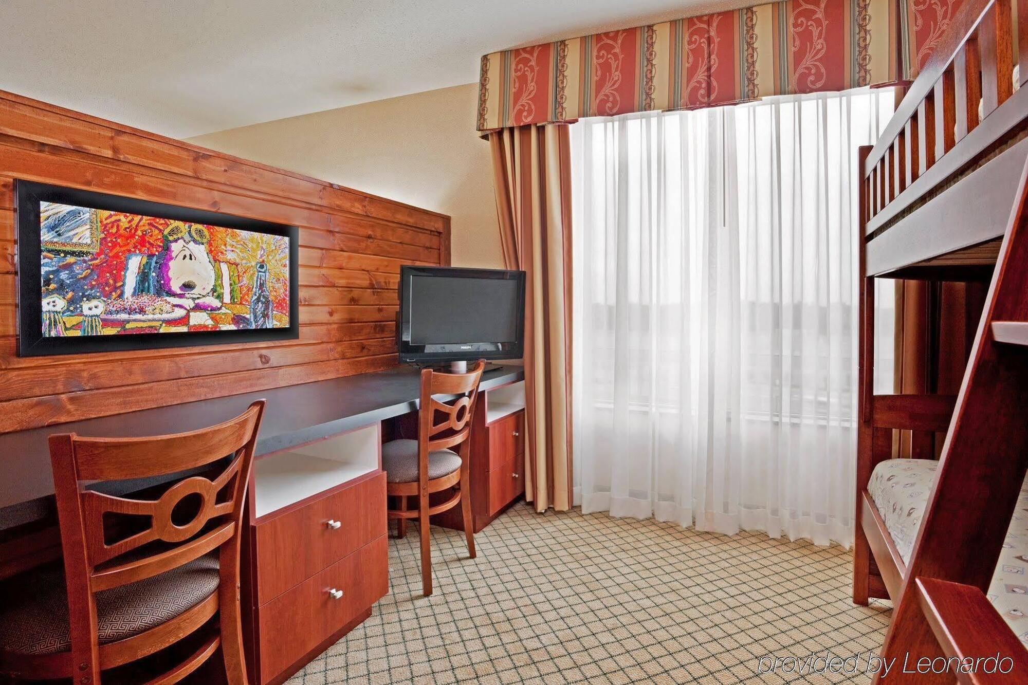 Holiday Inn Purdue - Fort Wayne By Ihg Exterior photo